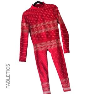 FABLETICS | NWOT FAIR ISLE HOLLY SET HIGH WAIST SEAMLESS LEGGINGS & TOP | MEDIUM